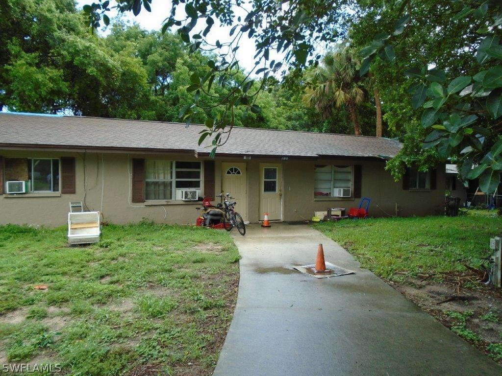 1890 Florrie Ct., North Fort Myers, FL 33917