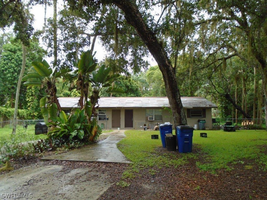 1901 Florrie Ct., North Fort Myers, FL 33917