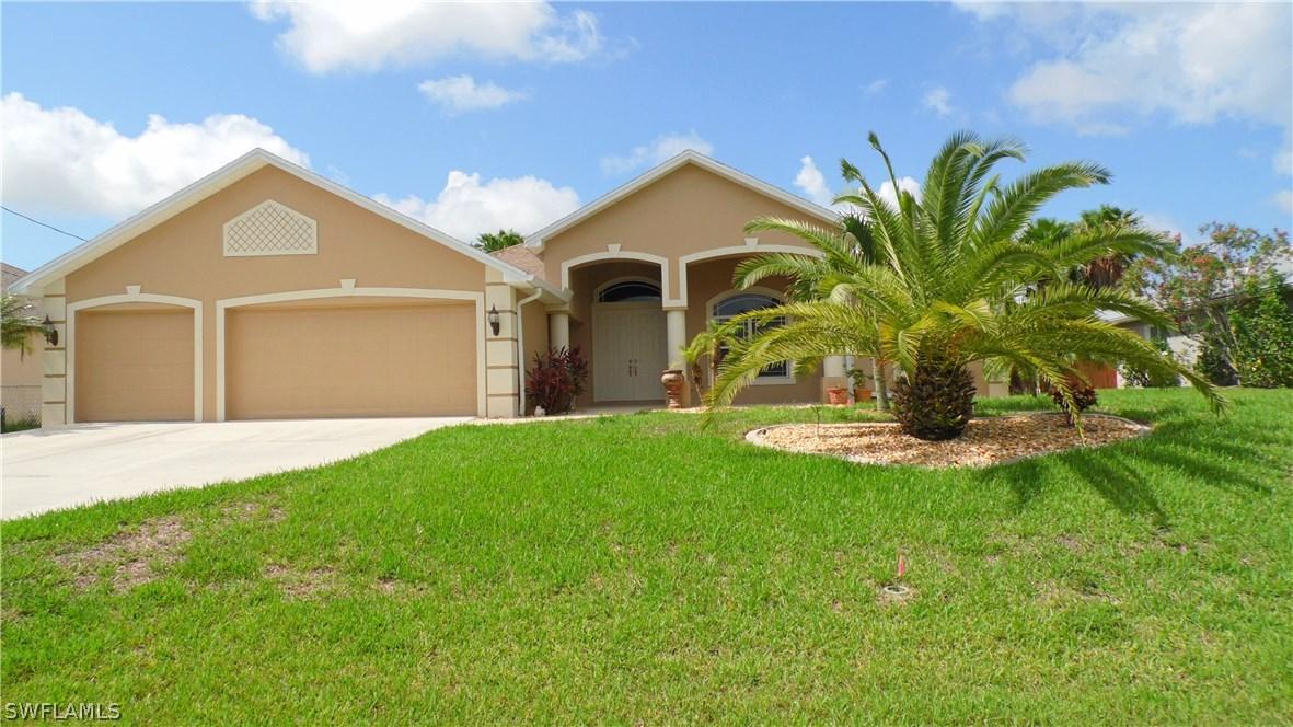 926 SW 37th Ter., Cape Coral, FL 33914