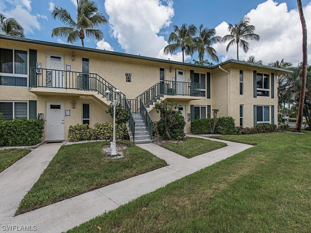 136 Penny Ln. #2, Naples, FL 34112