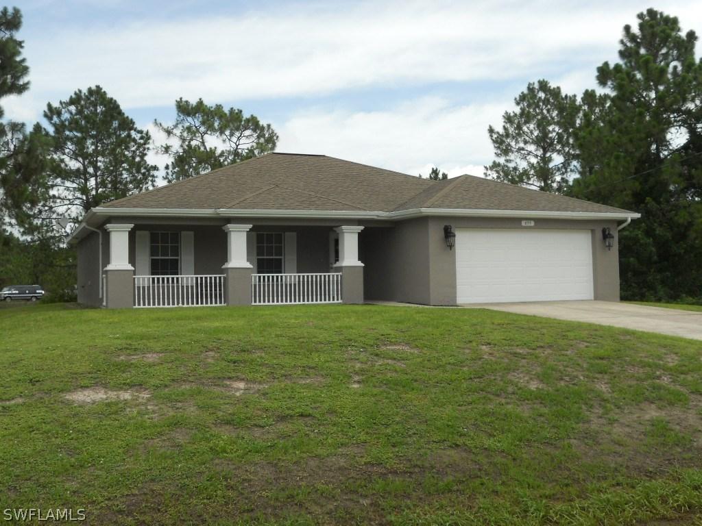 655 Keller St., Lehigh Acres, FL 33974