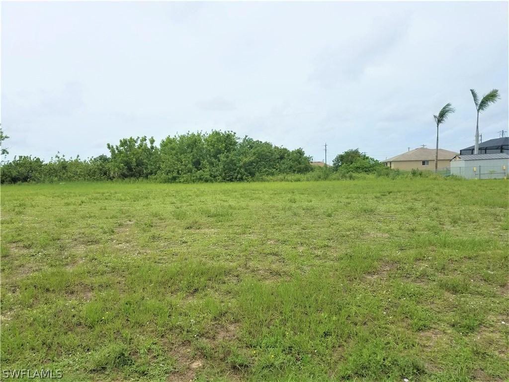 1622 NE 18th St., Cape Coral, FL 33909