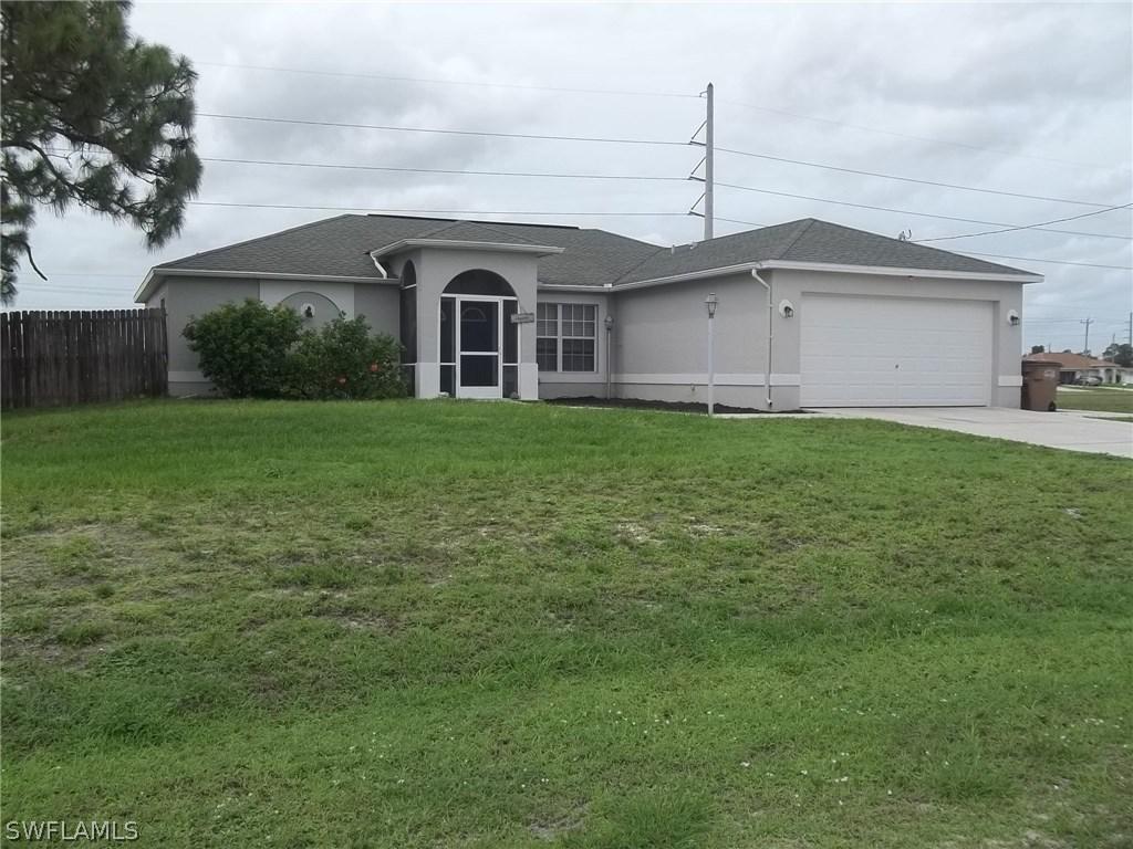 2204 NW 24th Ter., Cape Coral, FL 33993