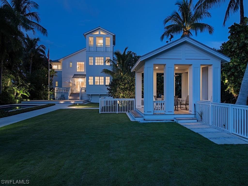 3777 Gordon Dr., Naples, FL 34102