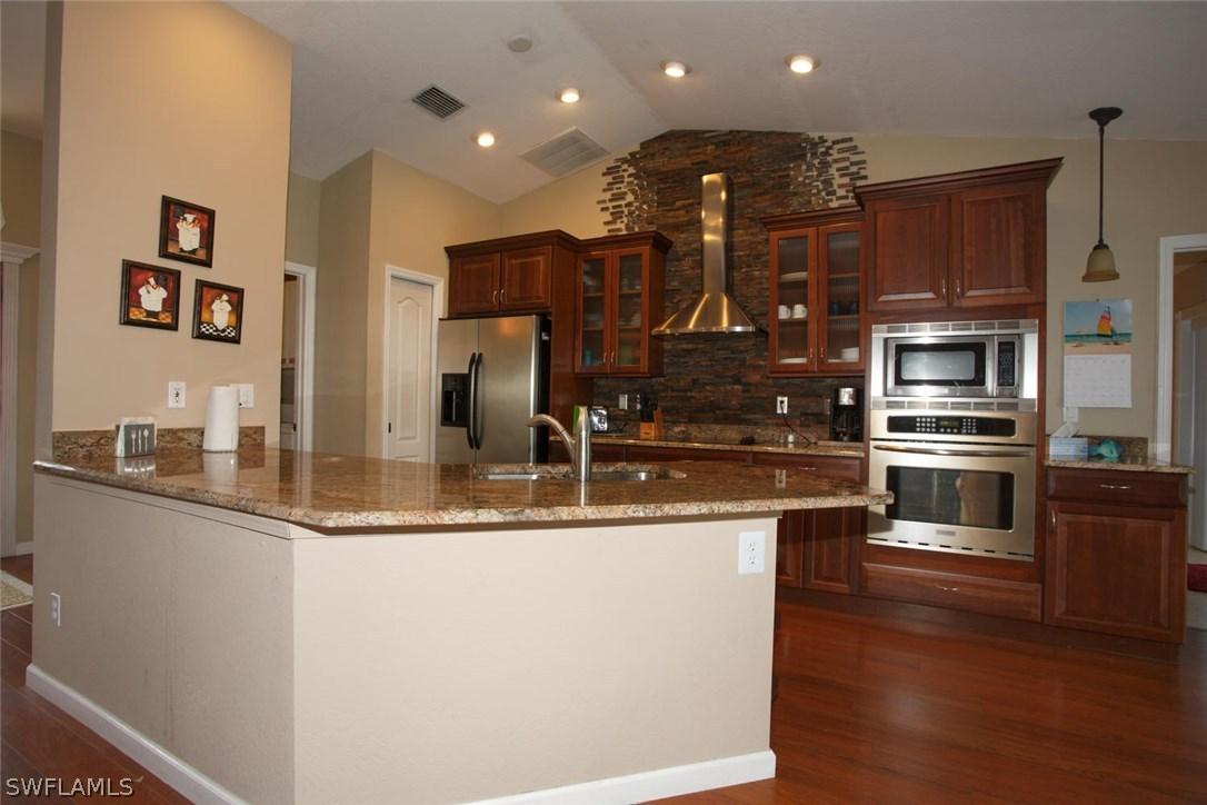 1428 SW 43rd Ter., Cape Coral, FL 33914