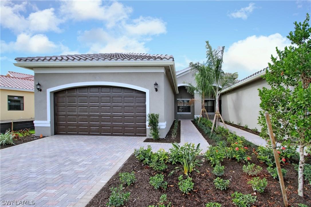 11945 Five Waters Cir., Fort Myers, FL 33913