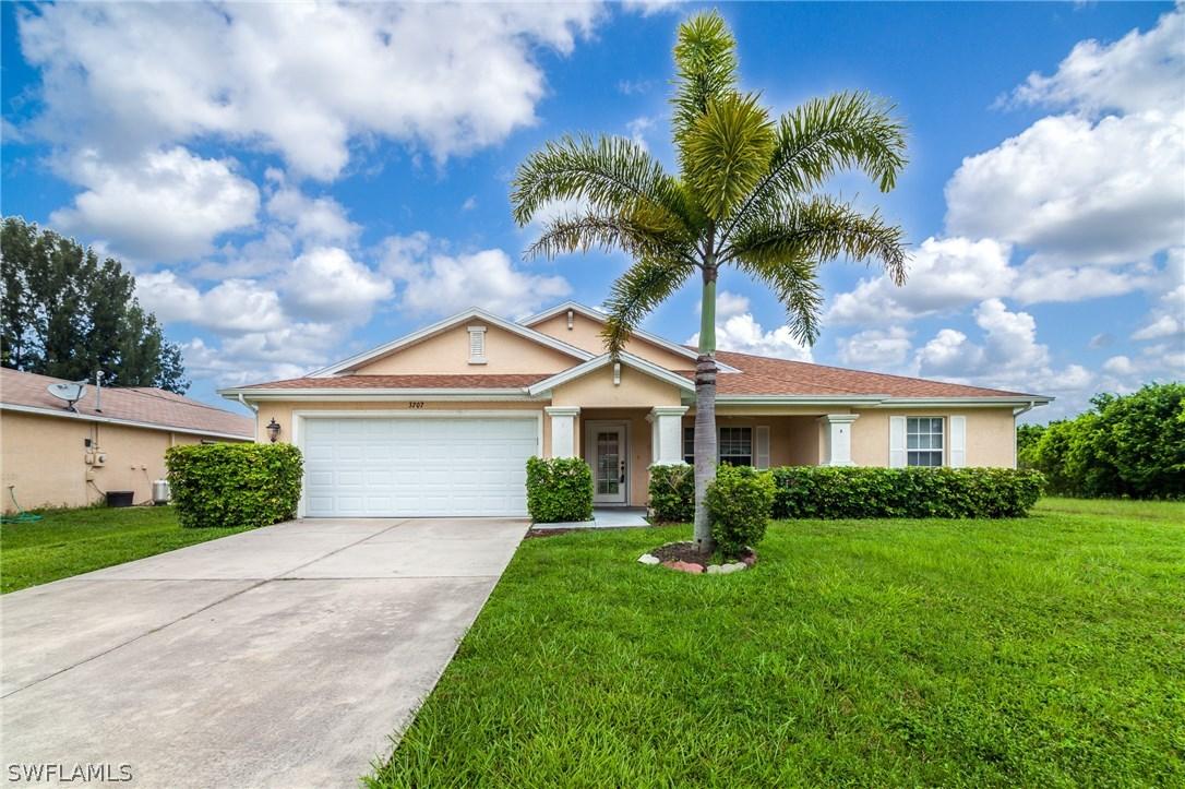 3707 SW 21st Pl., Cape Coral, FL 33914
