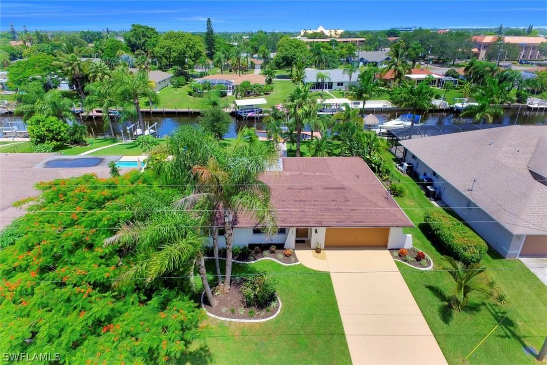 1505 SE 28th Ter., Cape Coral, FL 33904