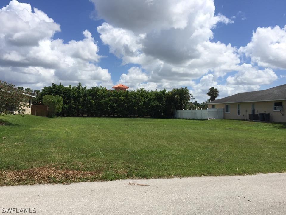 2621 SW 42nd Ln., Cape Coral, FL 33914