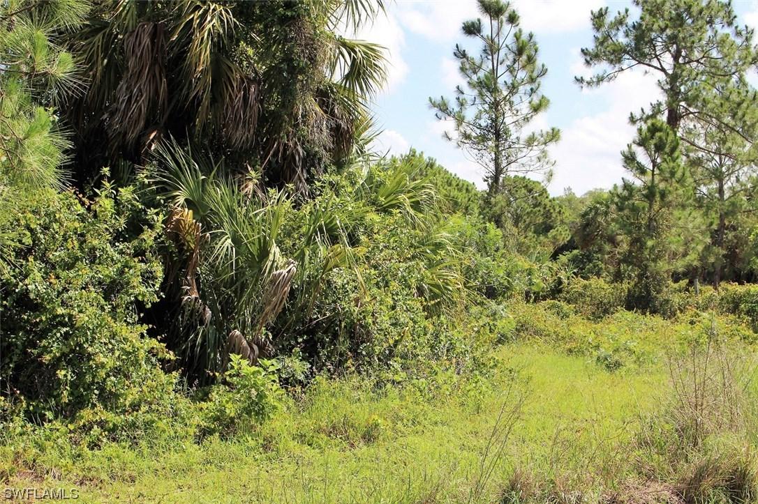 0000 20th Ave., Naples, FL 34120