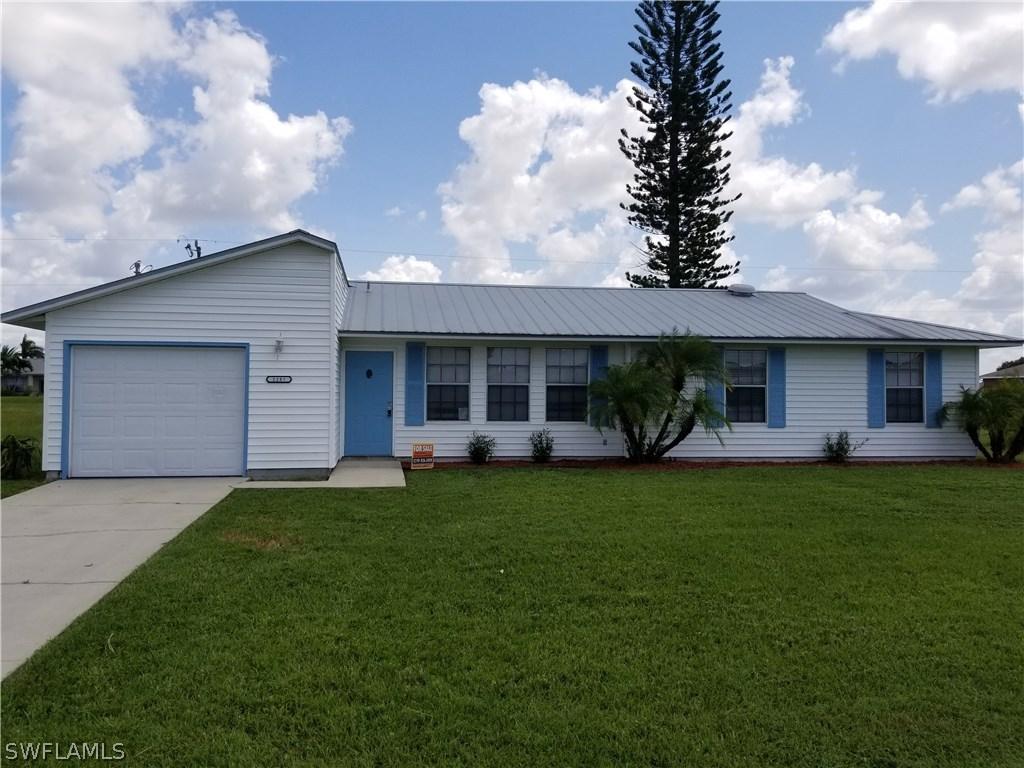 2201 NE 4th Pl., Cape Coral, FL 33909