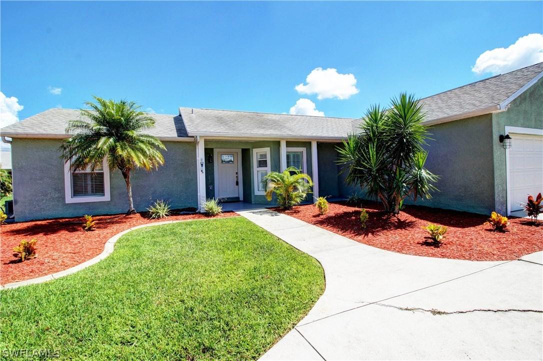 1031 SE 4th Ter., Cape Coral, FL 33990