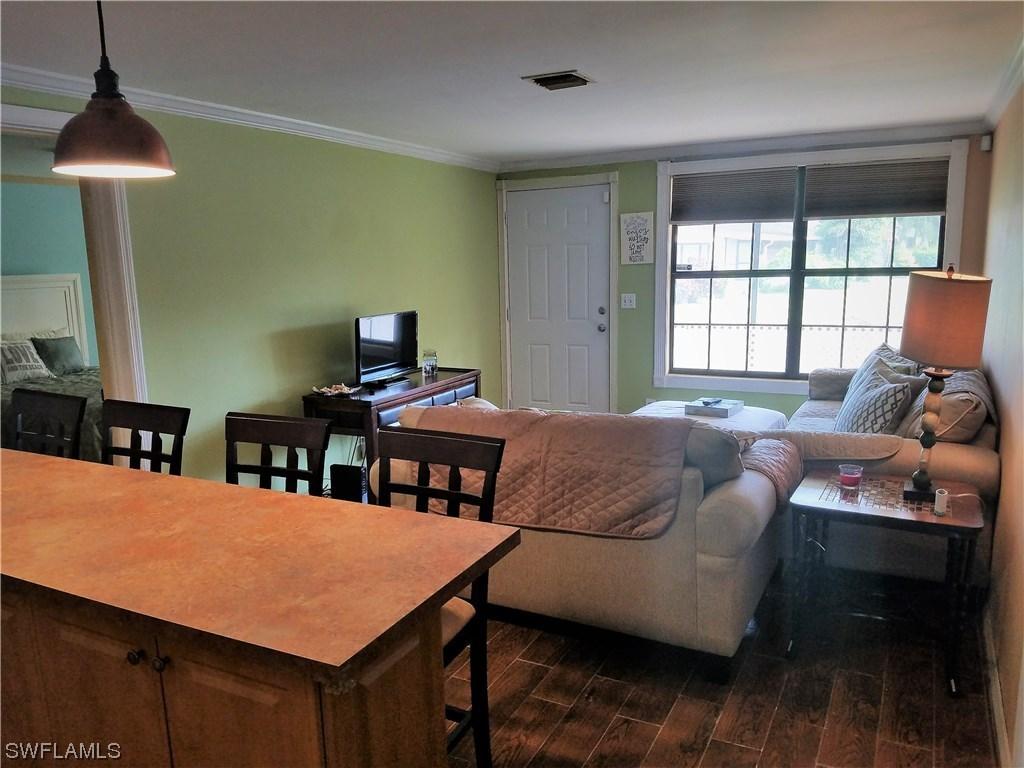 5207 Treetops Dr. #P1, Naples, FL 34113