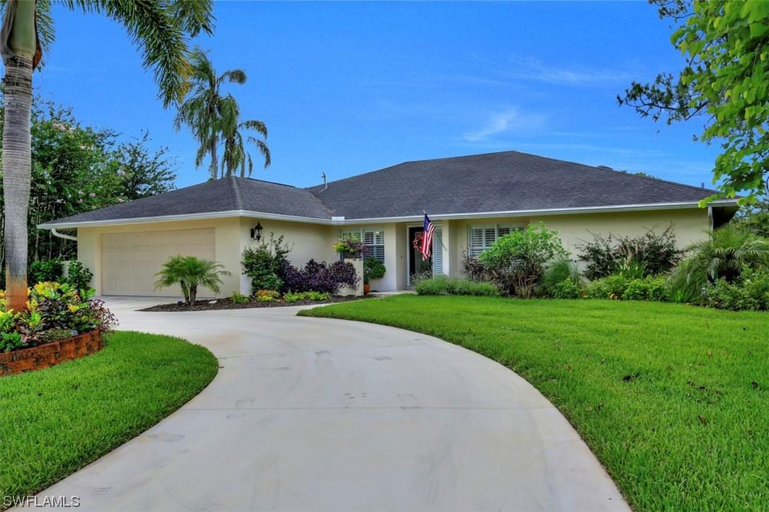 438 Cypress Way, Naples, FL 34110