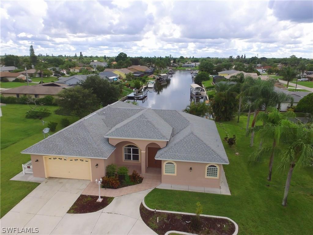 3307 Country Club Blvd., Cape Coral, FL 33904