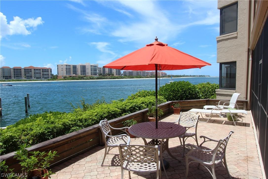 400 La Peninsula Blvd. #404, Naples, FL 34113