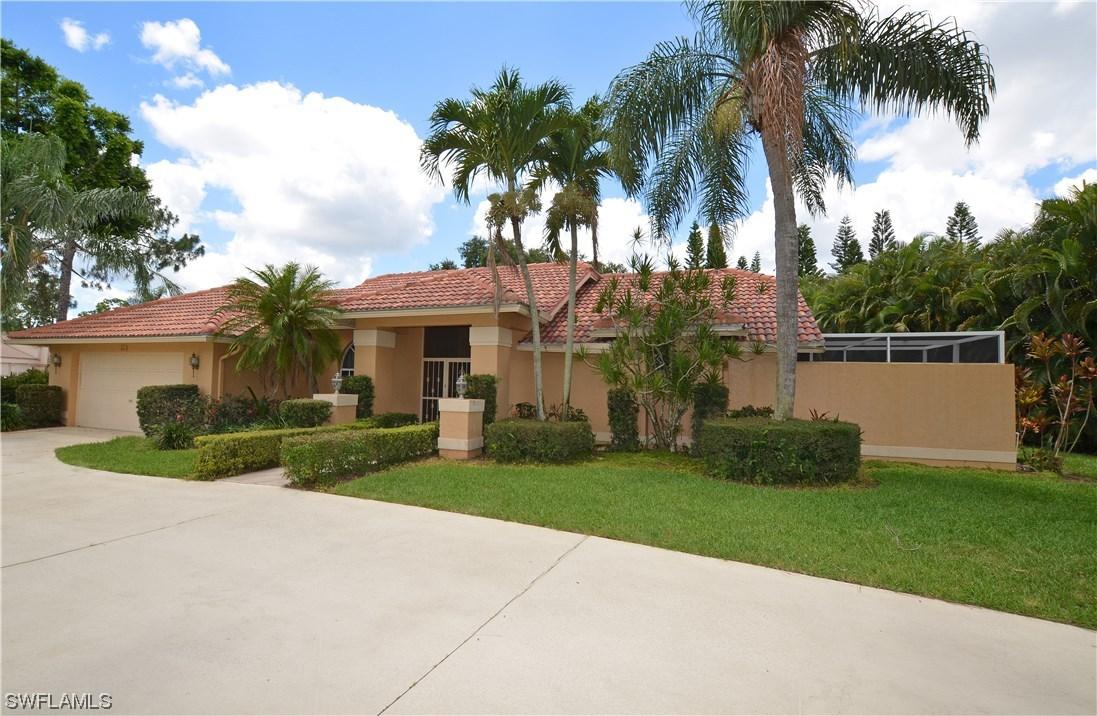 264 Henley Dr., Naples, FL 34104