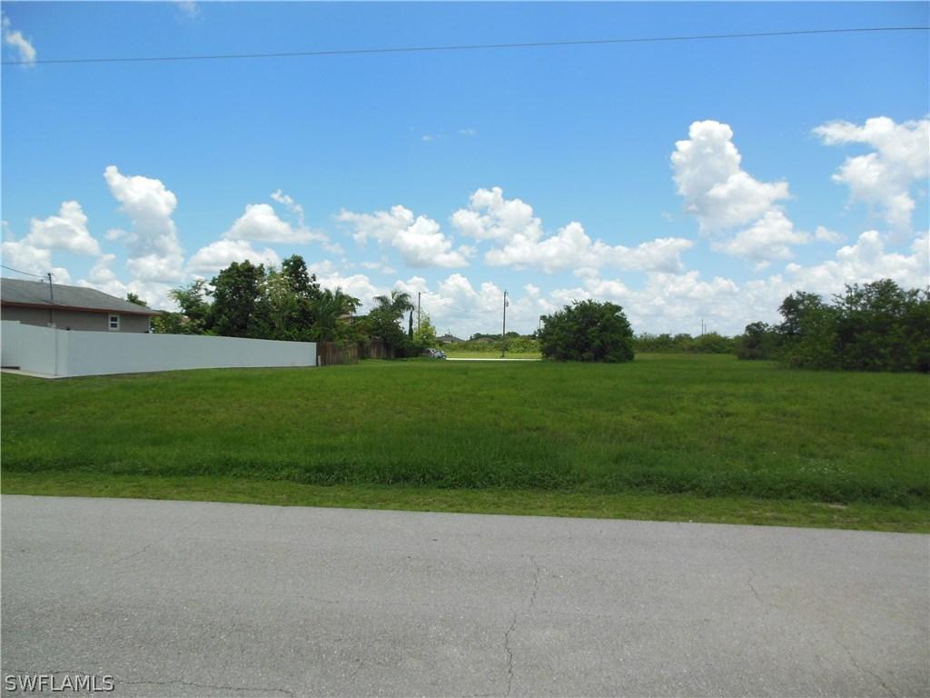 2123 NE 5th Ave., Cape Coral, FL 33909