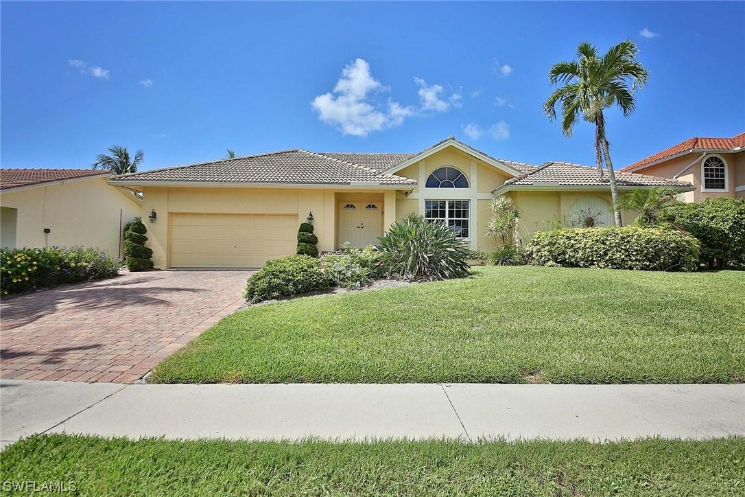 600 Diplomat Ct., Marco Island, FL 34145