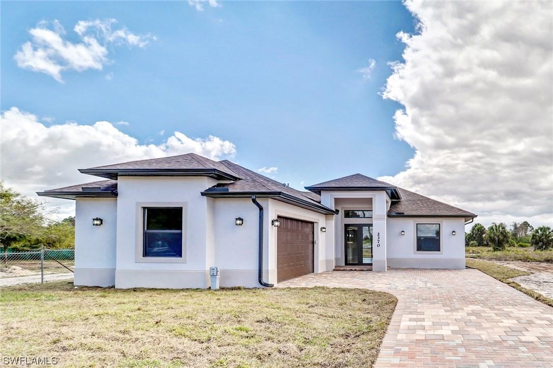 4696 47th Ave., Naples, FL 34120