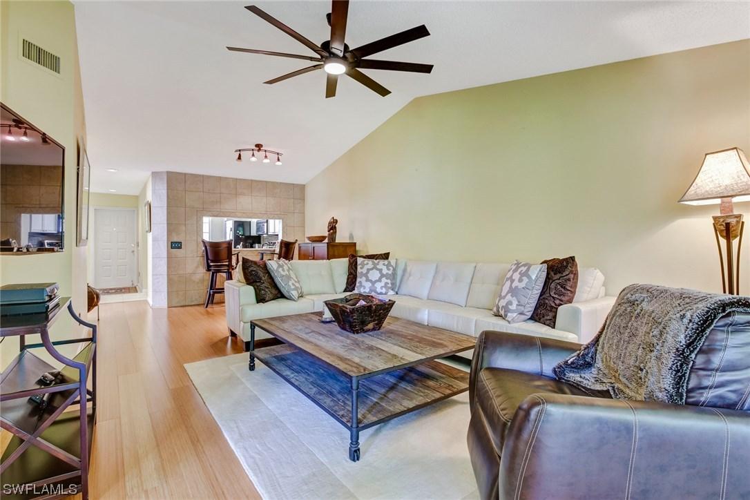 7719 Jewel Ln. #204, Naples, FL 34109