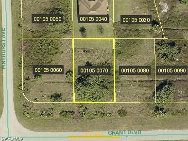 437 Grant Blvd., Lehigh Acres, FL 33974