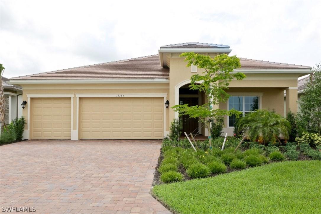 13785 Woodhaven Cir., Fort Myers, FL 33905