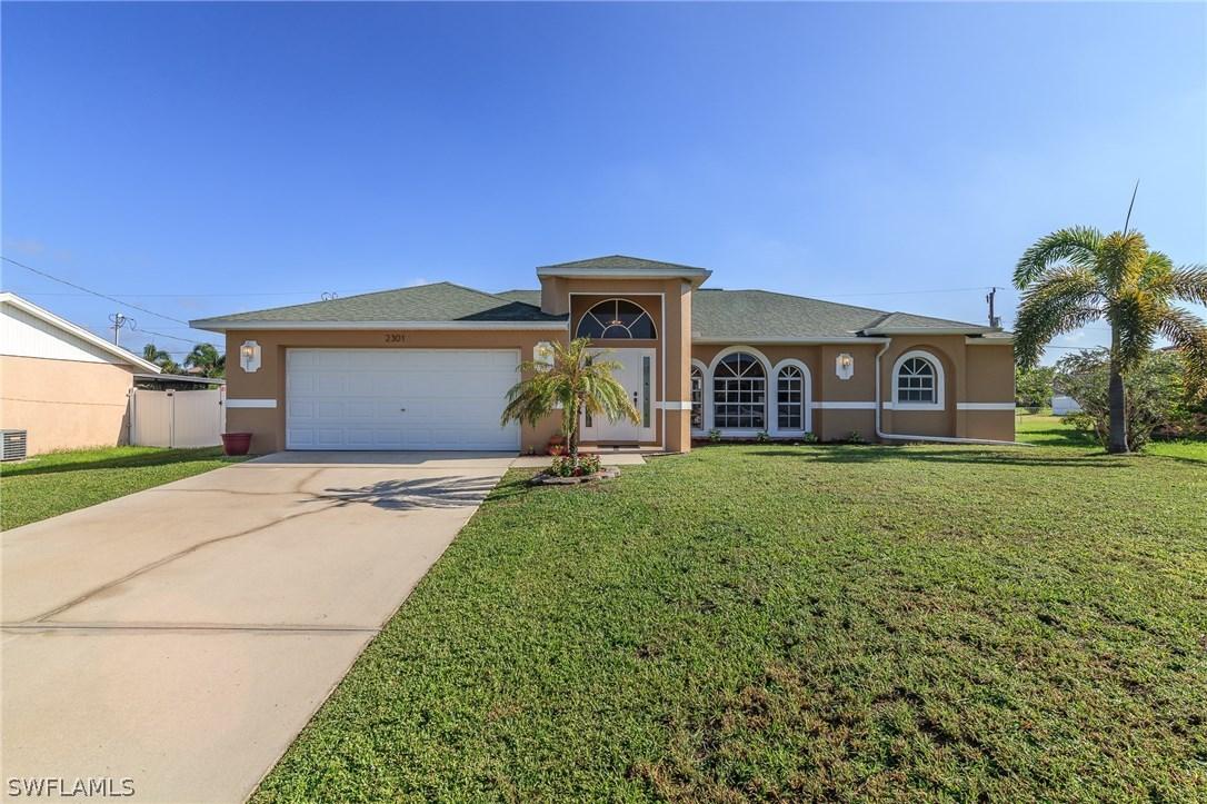 2301 SW 27th Ter., Cape Coral, FL 33914