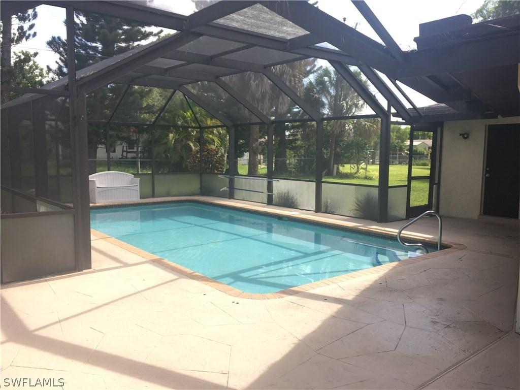 257 SE 46th Ter., Cape Coral, FL 33904