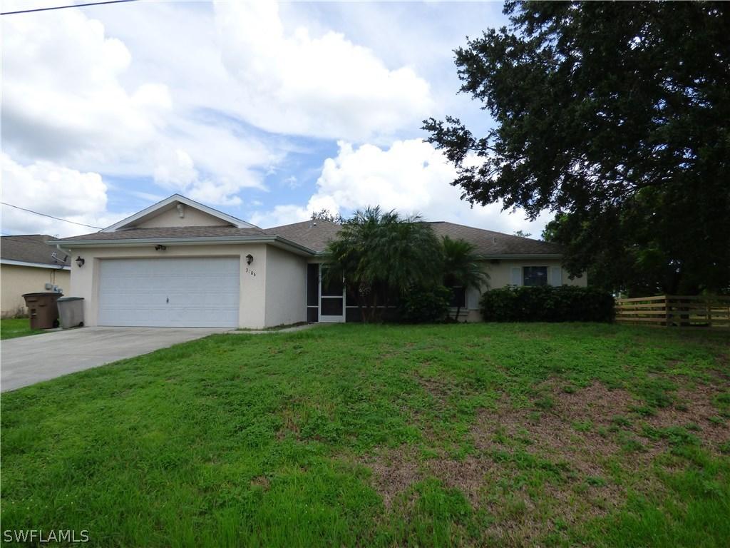3704 11th St., Lehigh Acres, FL 33971
