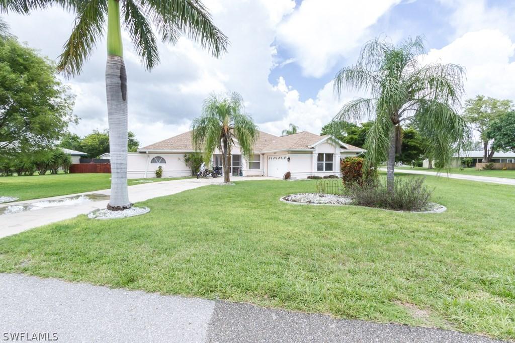 1021 SE 16th Ter., Cape Coral, FL 33990
