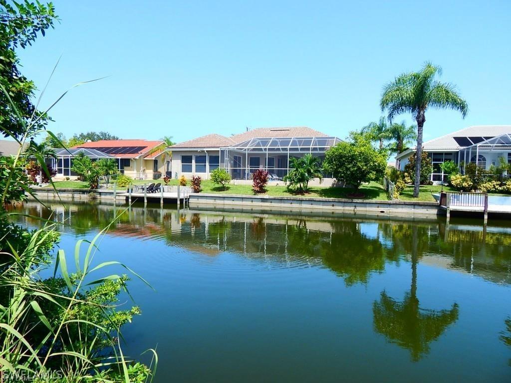1027 SE 6th St., Cape Coral, FL 33990