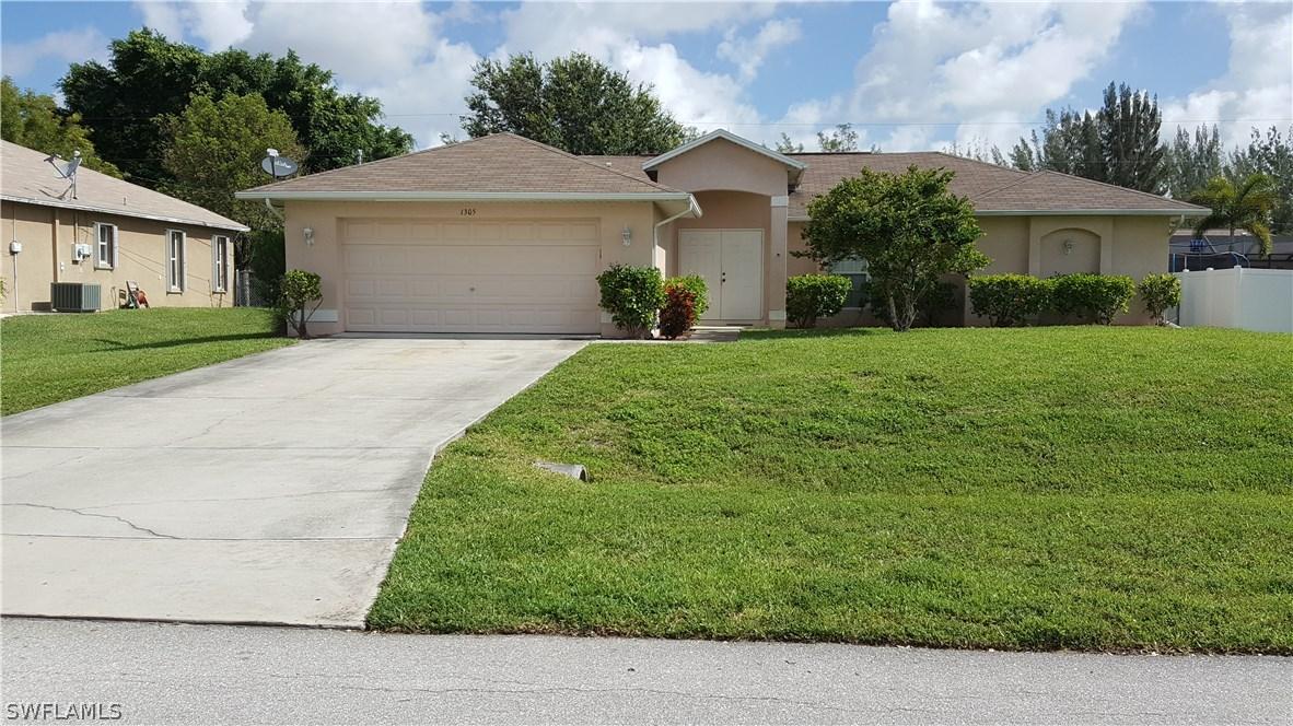 1305 SW 29th St., Cape Coral, FL 33914