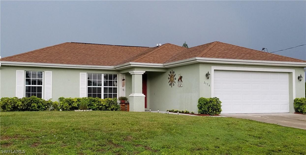 2526 NE 7th Pl., Cape Coral, FL 33909