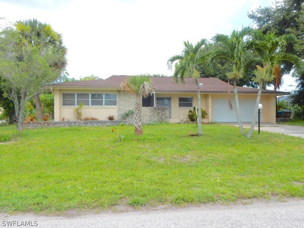 1522 SE 35th Ter., Cape Coral, FL 33904
