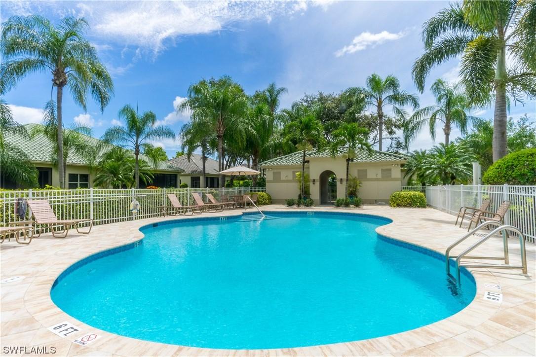 754 Vistana Cir., Naples, FL 34119