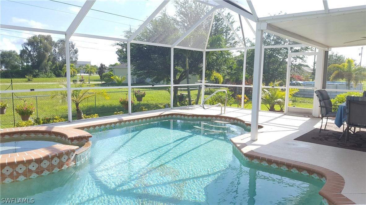 1411 NW 3rd Ter., Cape Coral, FL 33993