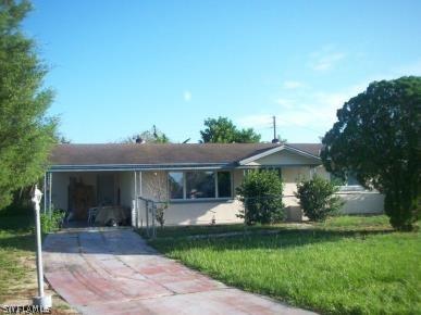 805 Coral Ave., Lehigh Acres, FL 33936