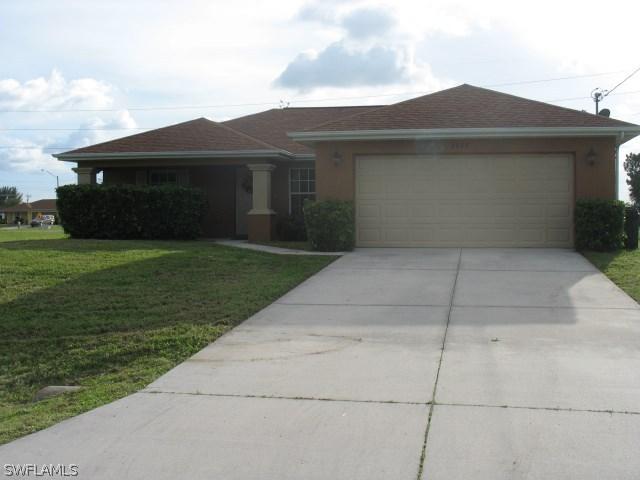 2422 NE Juanita Pl., Cape Coral, FL 33909