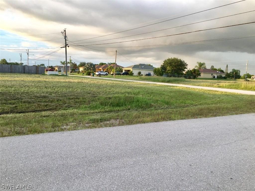 343 NE 10th Ter., Cape Coral, FL 33909