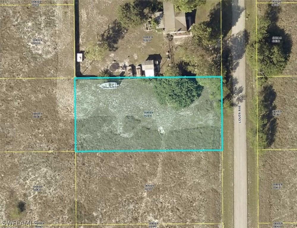 1717 Louis Ave., Lehigh Acres, FL 33972