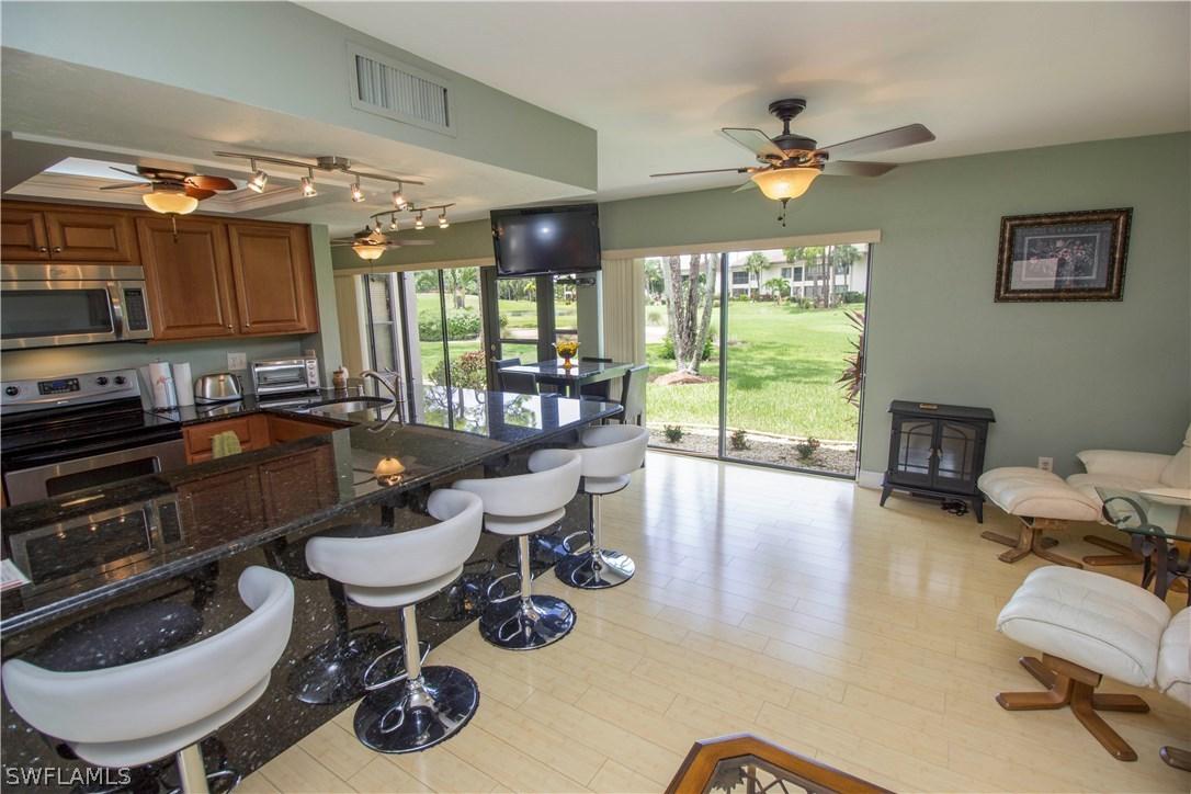 5590 Trailwinds Dr. #415, Fort Myers, FL 33907