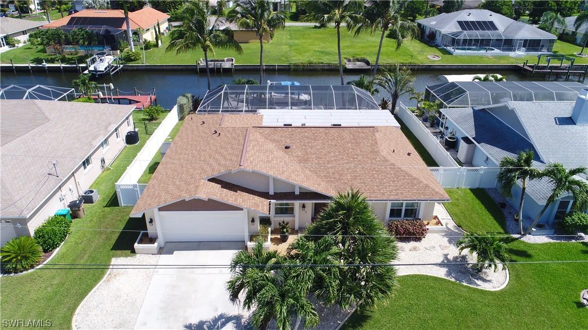 2211 SE 10th Ln., Cape Coral, FL 33990