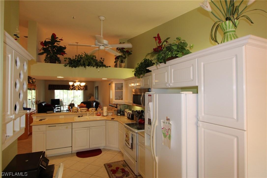 6820 Beach Resort Dr. #2514, Naples, FL 34114