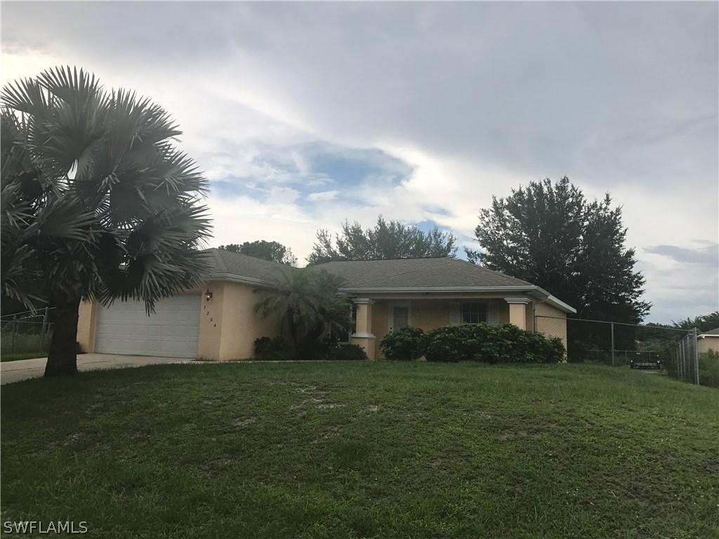 3204 27th St., Lehigh Acres, FL 33976