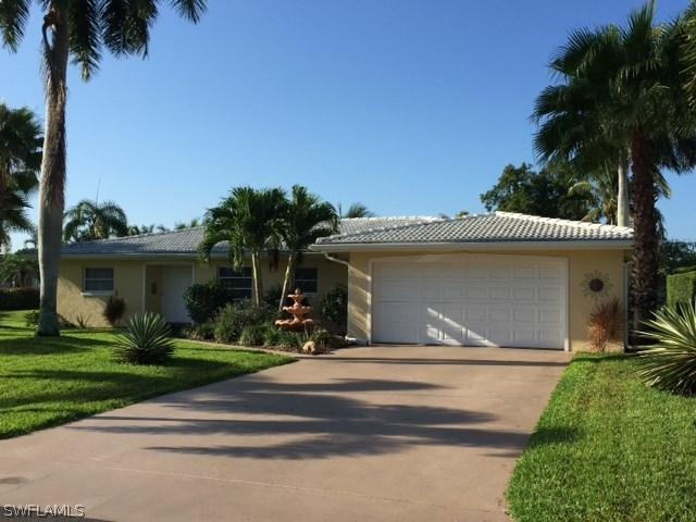 1136 Lorraine Ct., Cape Coral, FL 33904