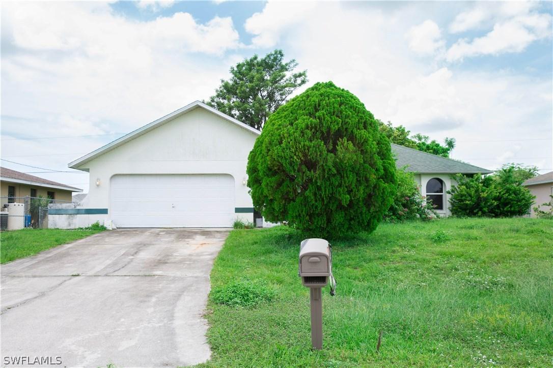 1914 NE 20th Ct., Cape Coral, FL 33909