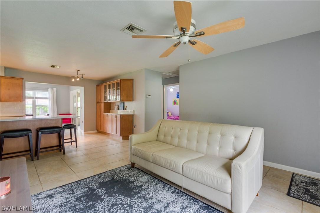 3918 Rogers St., Fort Myers, FL 33901