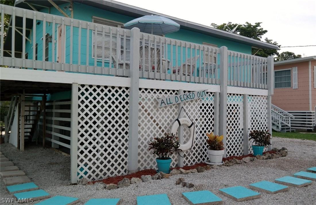 139 Chapel St., Fort Myers Beach, FL 33931
