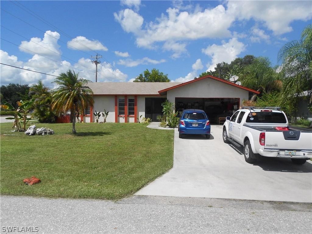 901 SE 26th Ter., Cape Coral, FL 33904
